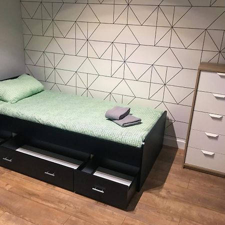 Crystal Guesthouse وارسو المظهر الخارجي الصورة