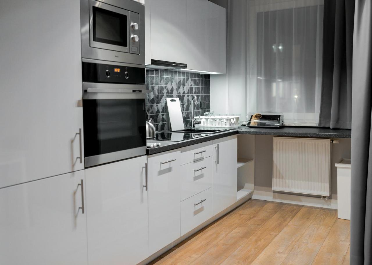 Crystal Guesthouse وارسو المظهر الخارجي الصورة