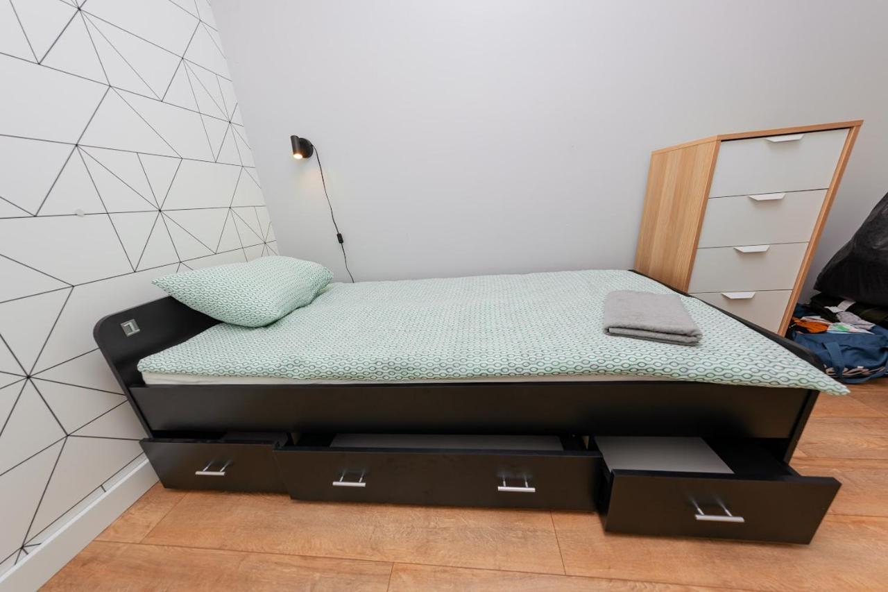 Crystal Guesthouse وارسو المظهر الخارجي الصورة