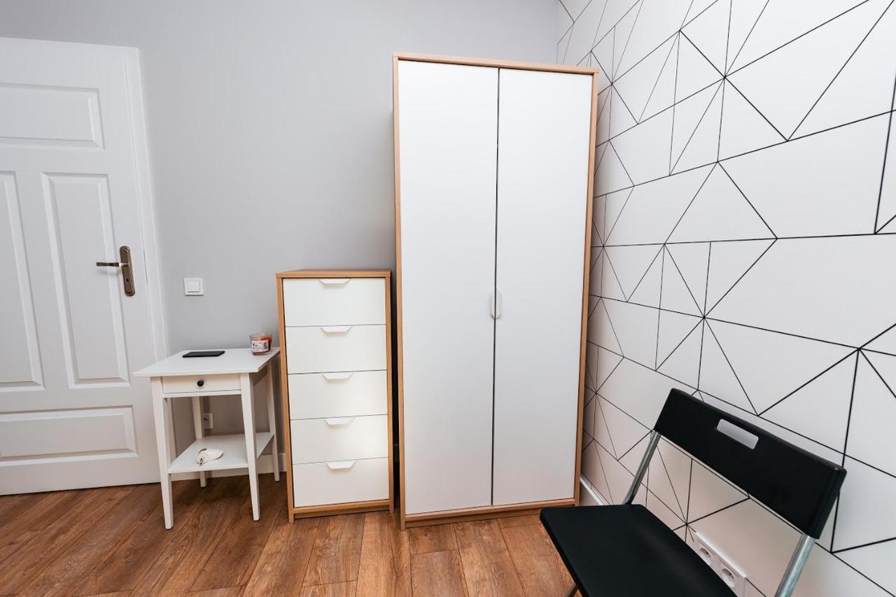 Crystal Guesthouse وارسو المظهر الخارجي الصورة