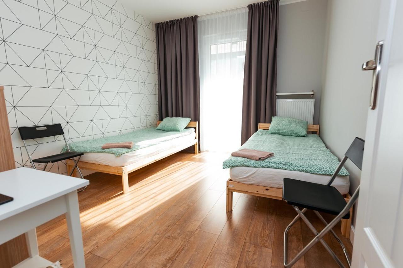 Crystal Guesthouse وارسو المظهر الخارجي الصورة