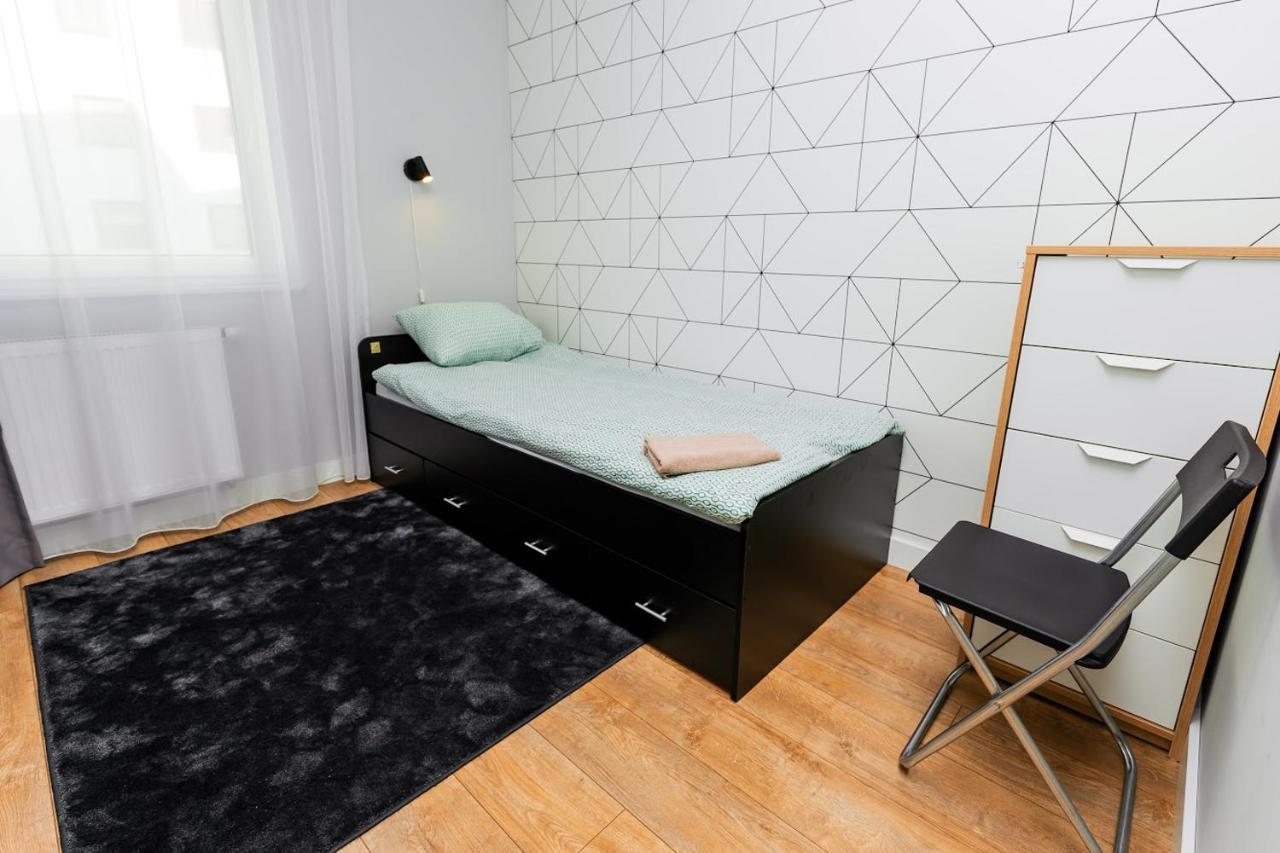 Crystal Guesthouse وارسو المظهر الخارجي الصورة